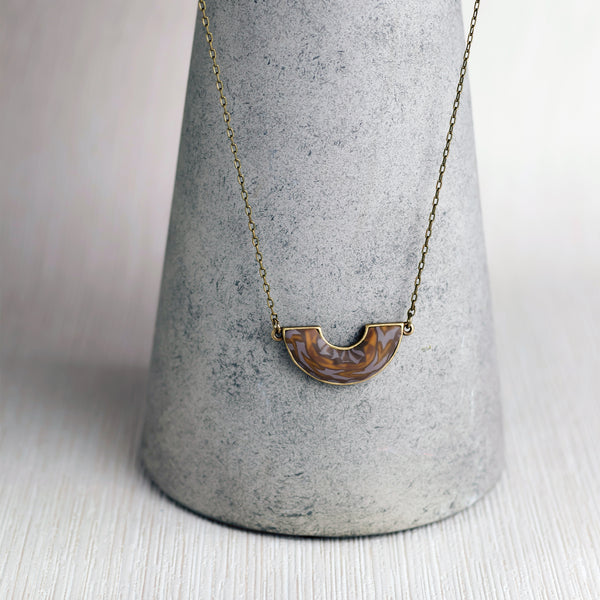 アクセサリー Sahara Safari Reversible Arc Necklace - JILZARAH