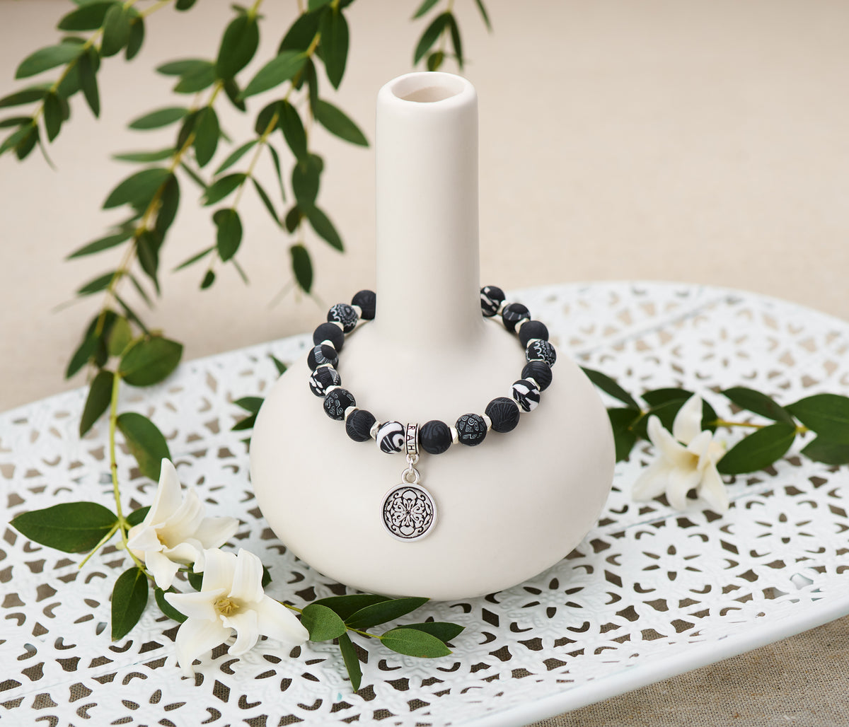 Noir Petite Blossom Bracelet