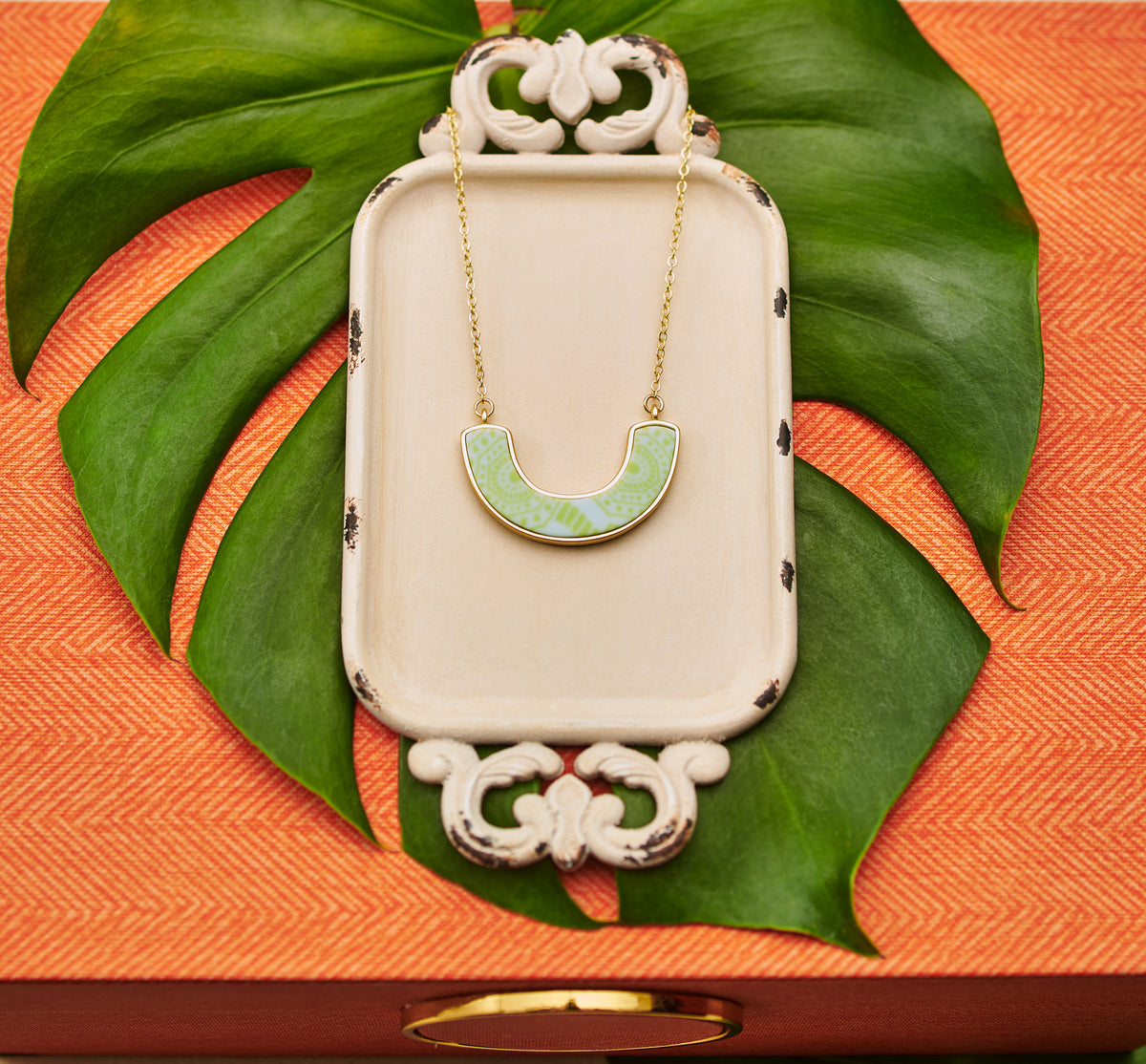 Seaside Green Reversible Cradle Necklace
