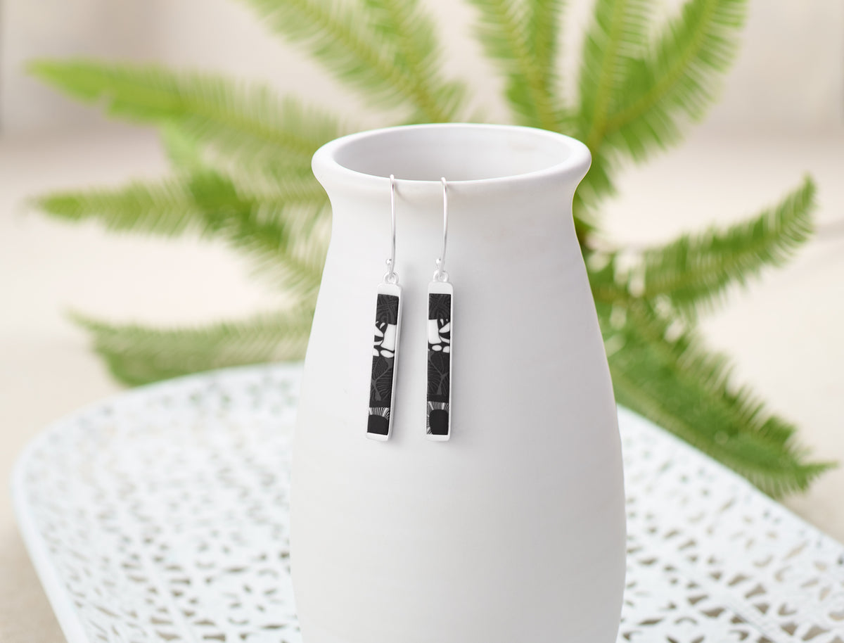 Noir Reversible Mini Bar Earrings