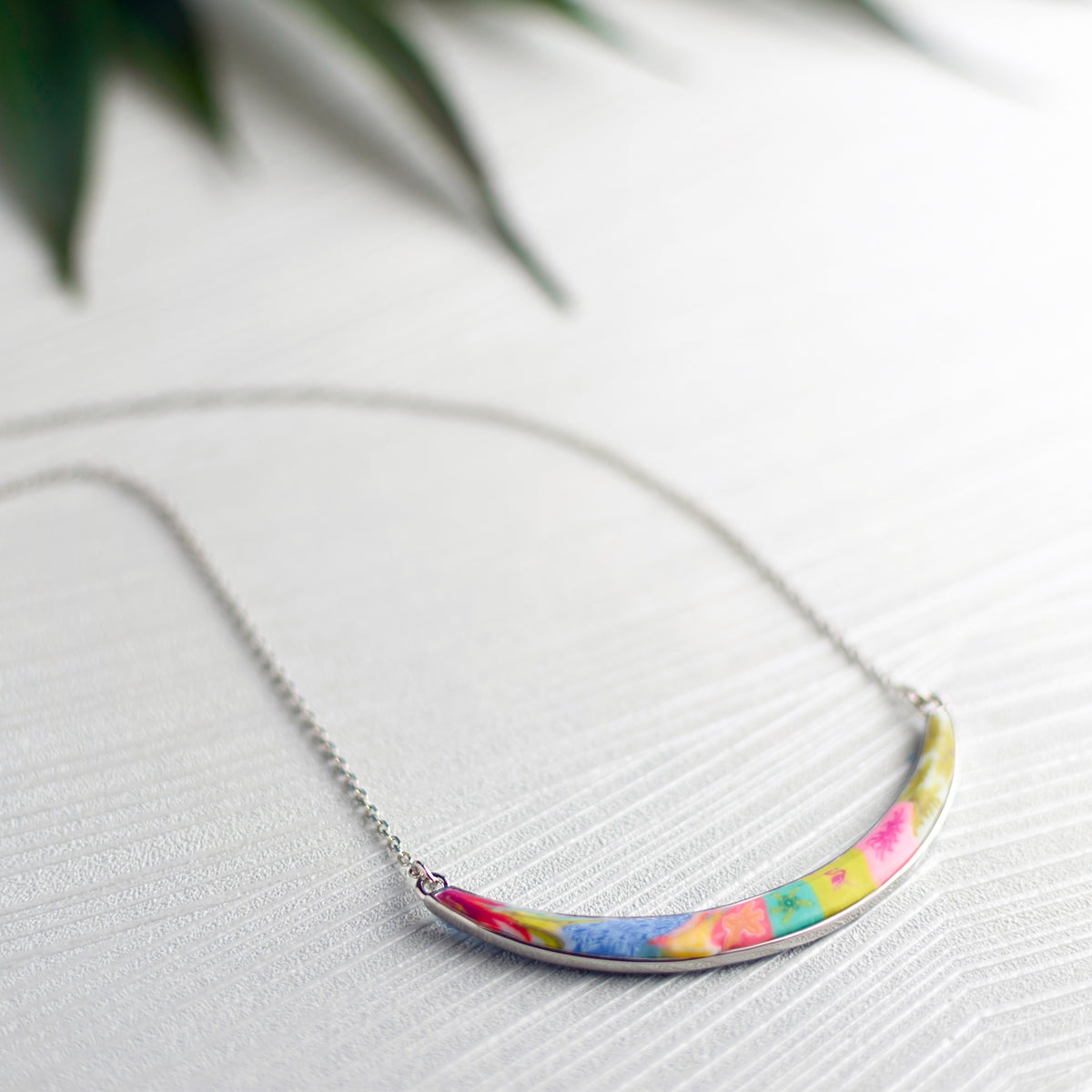 Tahiti Silver Reversible Curve Necklace